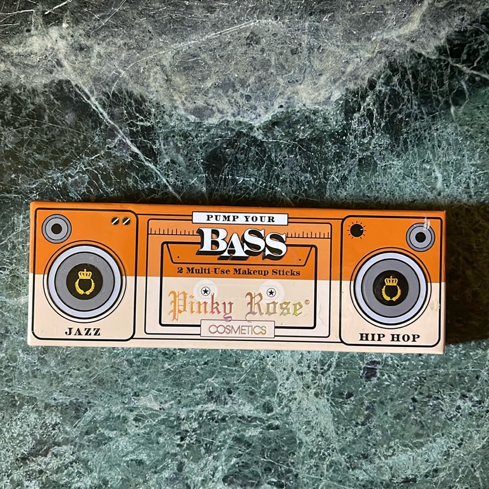 NIB Pinky Rose Pump Your Bass multiuse makeup sticks in Jazz and Hip Hop.